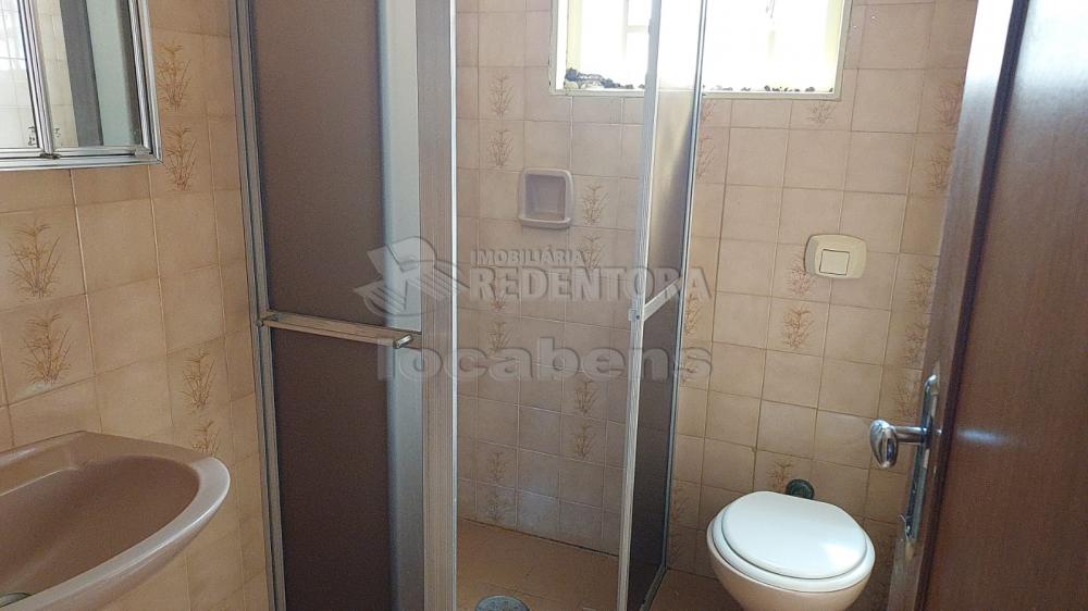 Alugar Casa / Padrão em São José do Rio Preto apenas R$ 1.800,00 - Foto 12