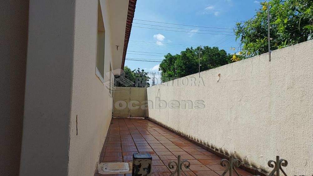 Alugar Casa / Padrão em São José do Rio Preto apenas R$ 1.800,00 - Foto 16