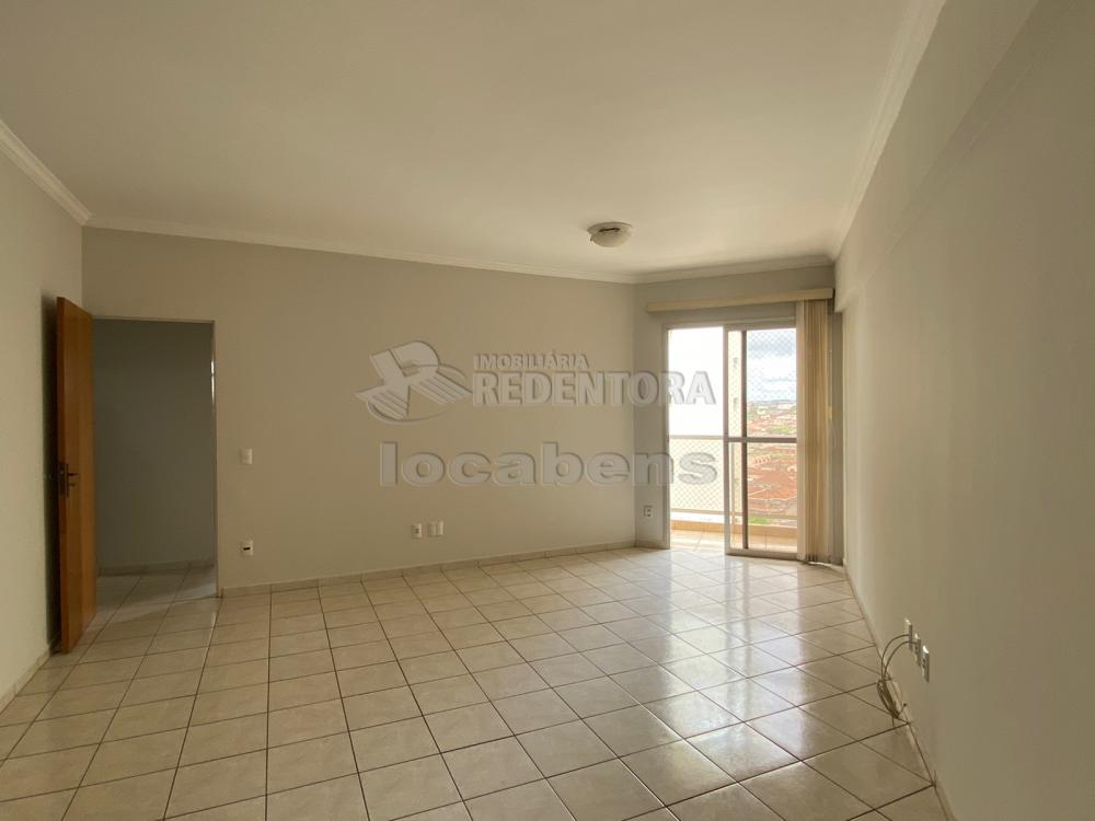 Alugar Apartamento / Padrão em São José do Rio Preto R$ 1.400,00 - Foto 2