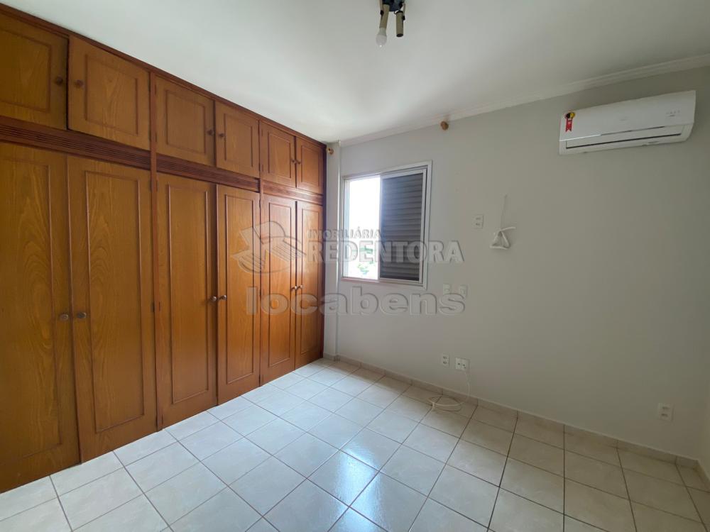 Alugar Apartamento / Padrão em São José do Rio Preto R$ 1.400,00 - Foto 7