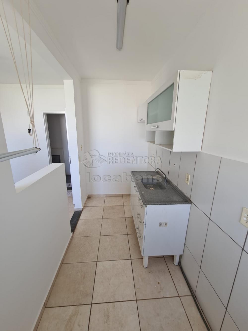 Alugar Apartamento / Padrão em São José do Rio Preto R$ 1.200,00 - Foto 13