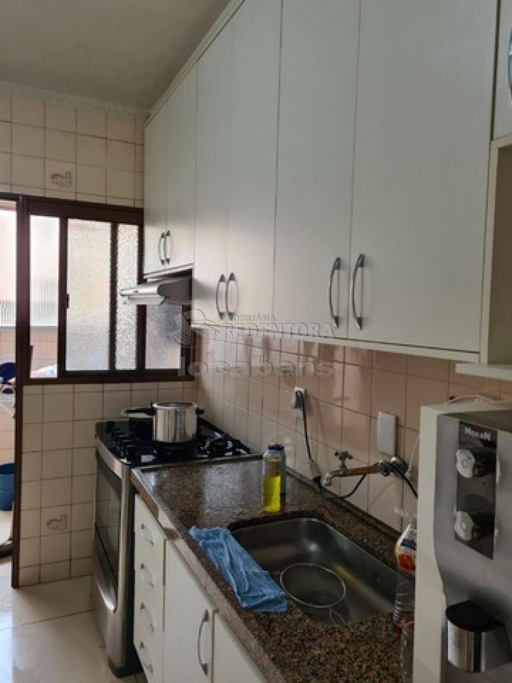 Alugar Apartamento / Padrão em São José do Rio Preto apenas R$ 1.100,00 - Foto 1