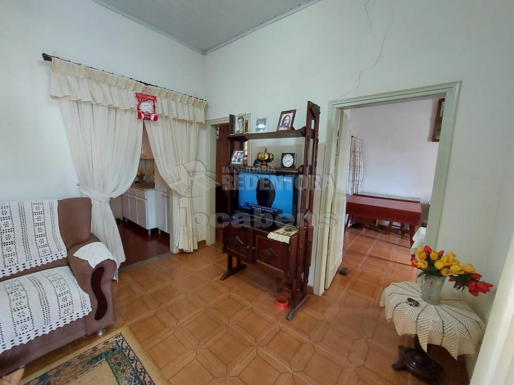 Comprar Casa / Padrão em São José do Rio Preto R$ 250.000,00 - Foto 1