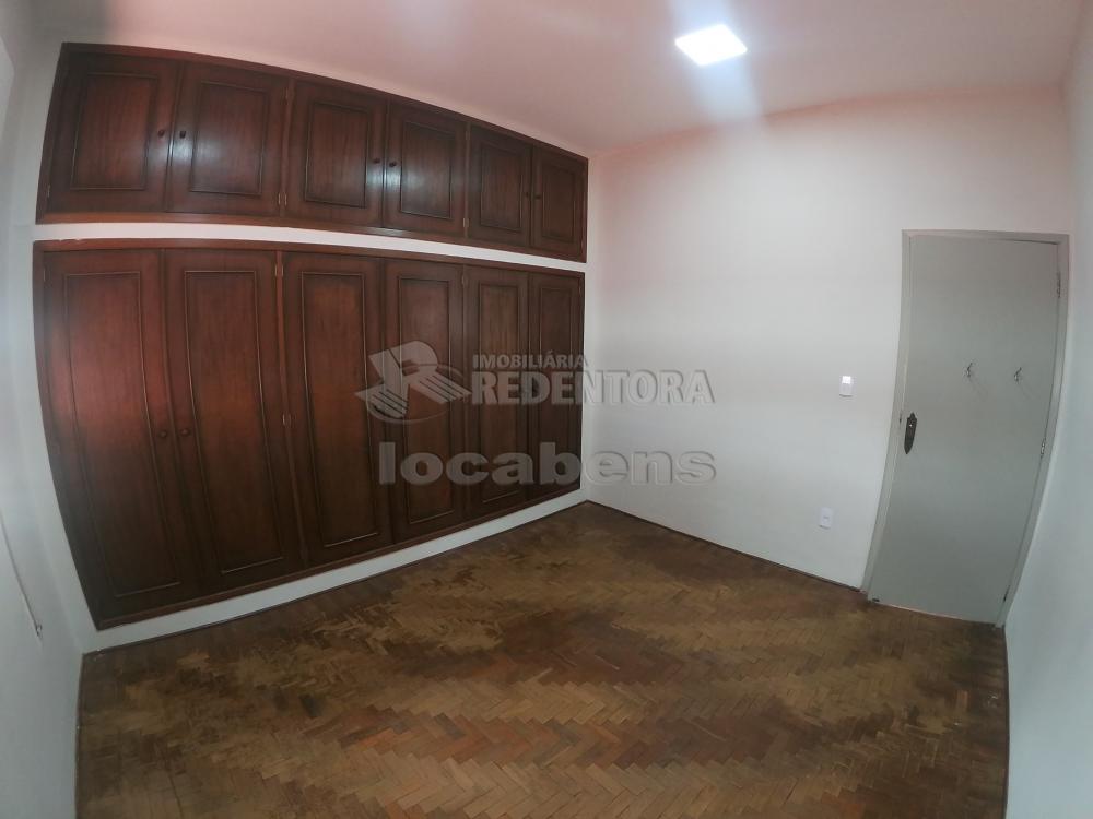 Alugar Casa / Padrão em São José do Rio Preto R$ 3.500,00 - Foto 27