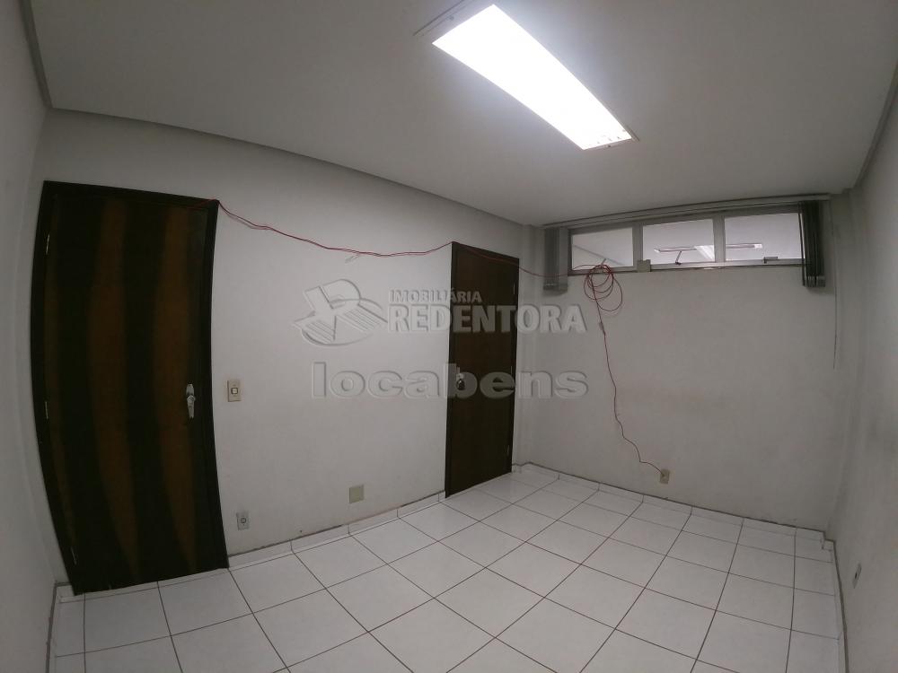 Alugar Comercial / Salão em São José do Rio Preto apenas R$ 15.000,00 - Foto 8