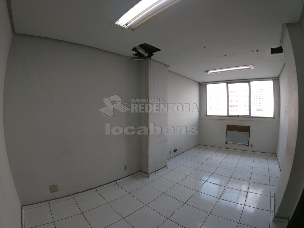 Alugar Comercial / Salão em São José do Rio Preto apenas R$ 15.000,00 - Foto 11