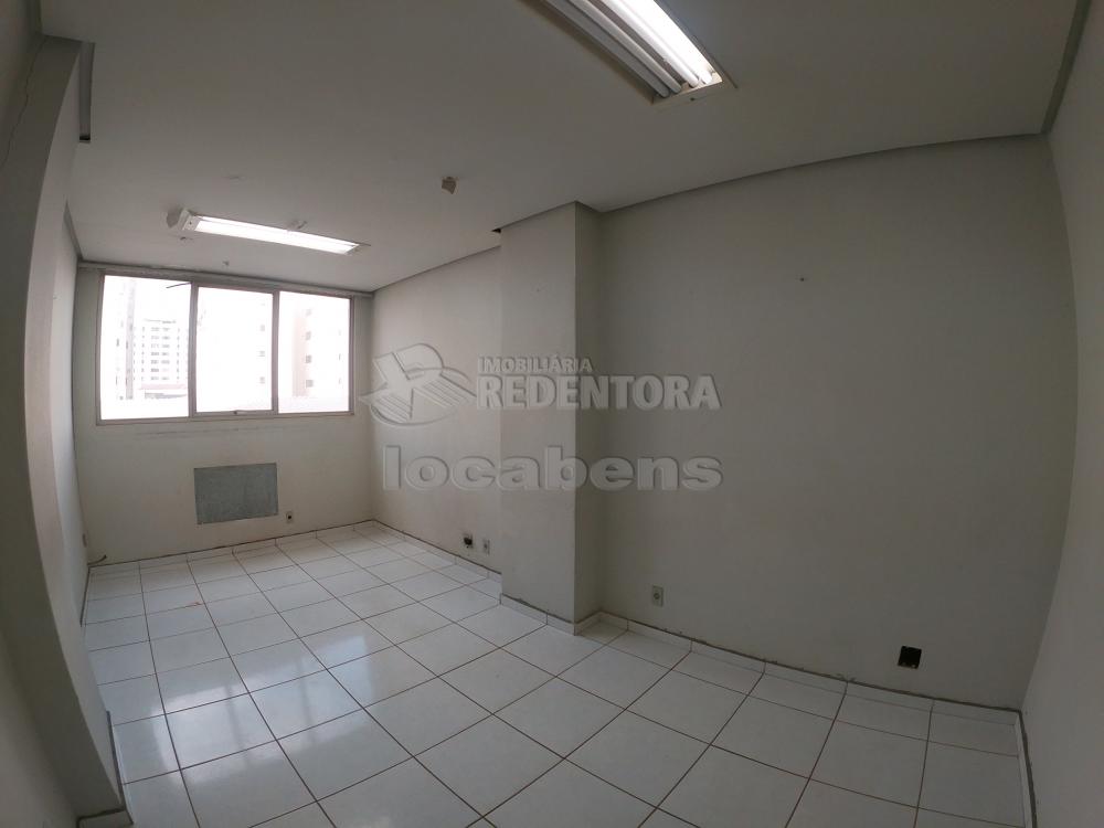 Alugar Comercial / Salão em São José do Rio Preto apenas R$ 15.000,00 - Foto 14