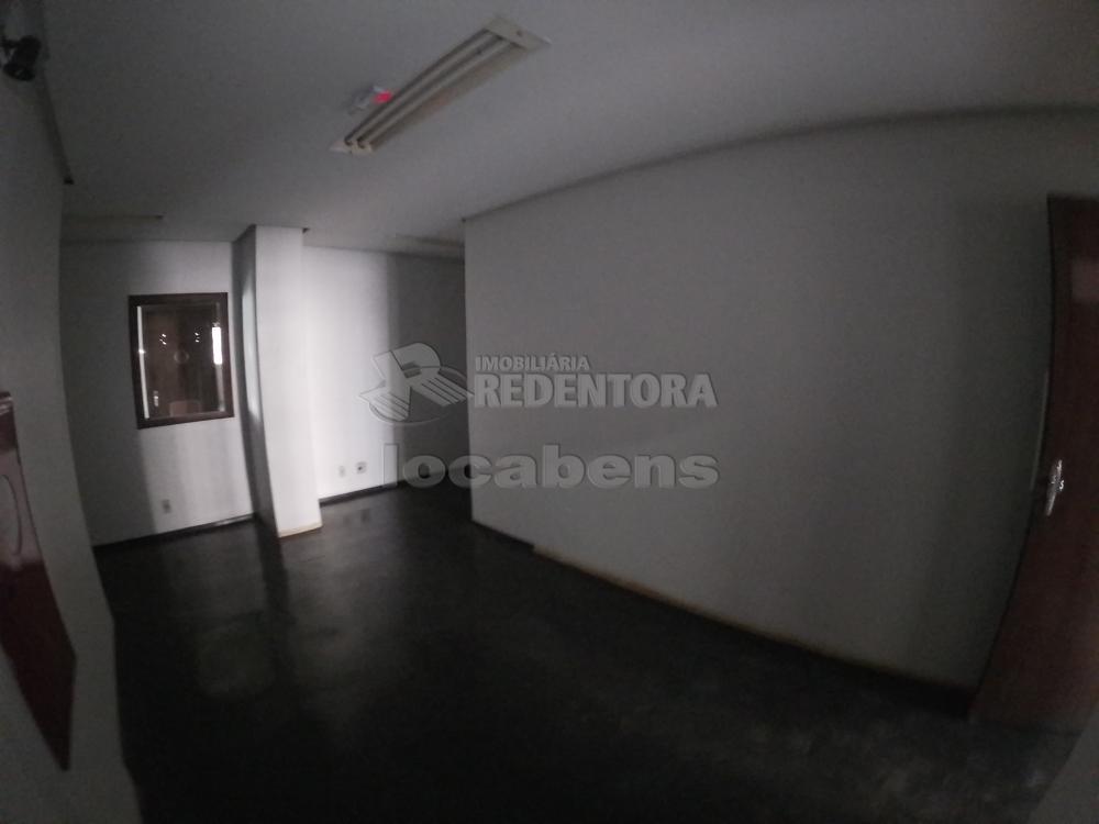 Alugar Comercial / Salão em São José do Rio Preto apenas R$ 15.000,00 - Foto 18