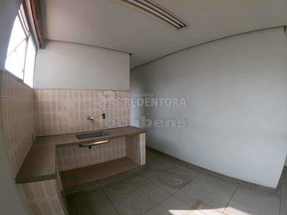 Alugar Comercial / Salão em São José do Rio Preto R$ 15.000,00 - Foto 32