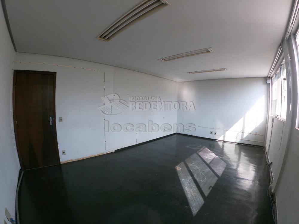 Alugar Comercial / Salão em São José do Rio Preto apenas R$ 15.000,00 - Foto 43