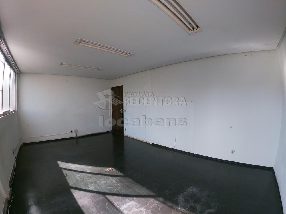 Alugar Comercial / Salão em São José do Rio Preto apenas R$ 15.000,00 - Foto 44