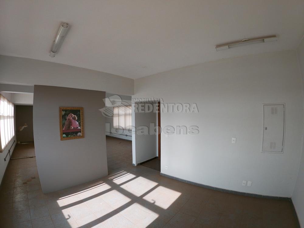 Alugar Comercial / Sala em São José do Rio Preto R$ 1.300,00 - Foto 2