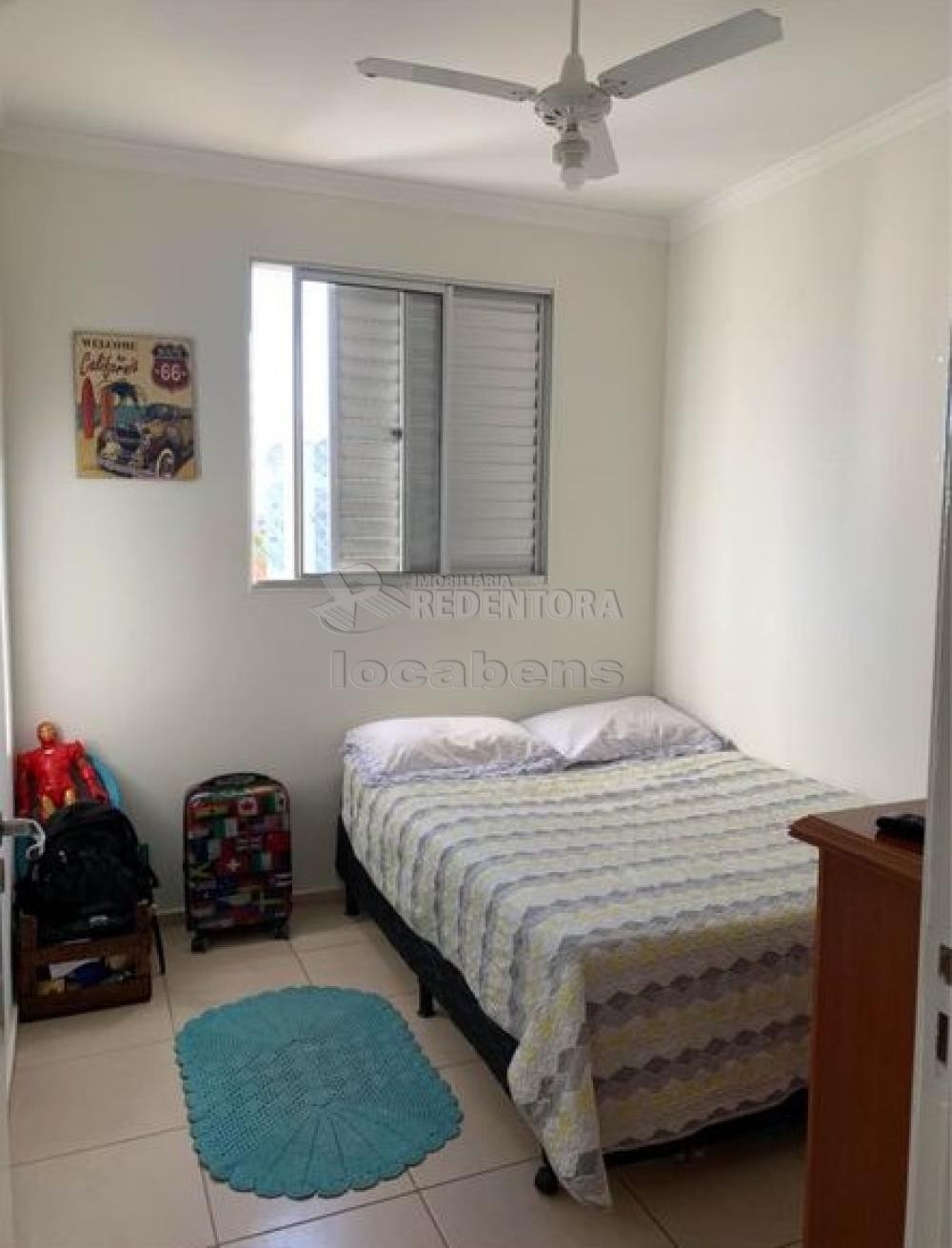 Alugar Apartamento / Padrão em São José do Rio Preto R$ 750,00 - Foto 4