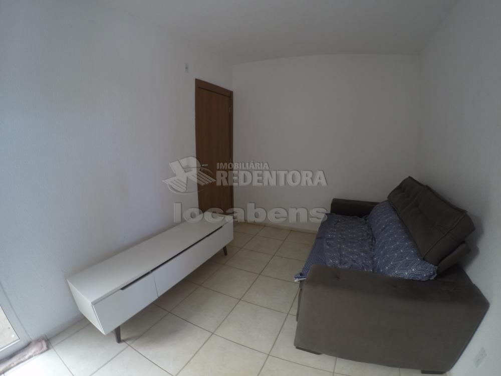 Comprar Apartamento / Padrão em São José do Rio Preto R$ 170.000,00 - Foto 3