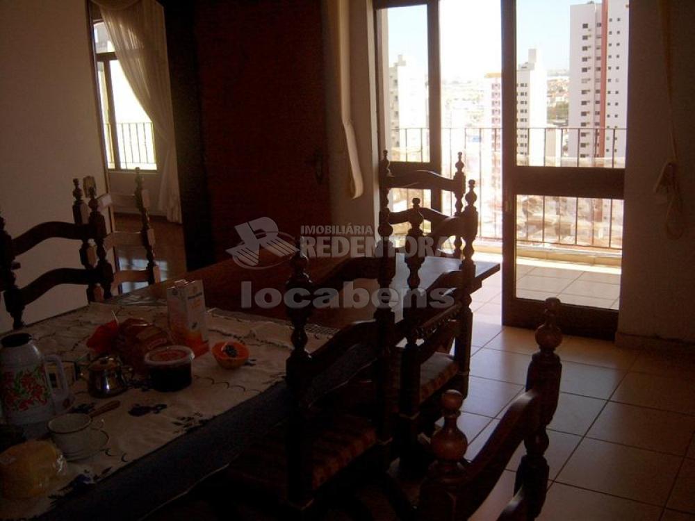 Comprar Apartamento / Padrão em São José do Rio Preto R$ 360.000,00 - Foto 4