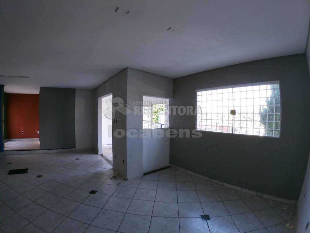 Alugar Comercial / Salão em São José do Rio Preto R$ 2.800,00 - Foto 7