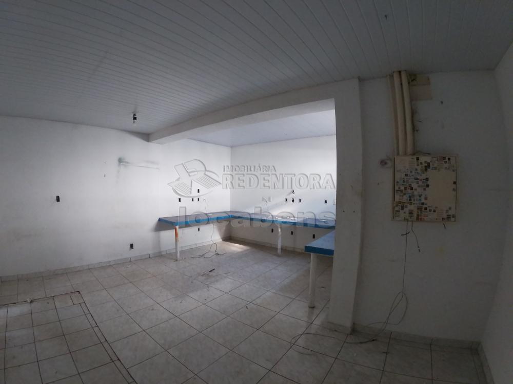 Alugar Comercial / Salão em São José do Rio Preto R$ 2.800,00 - Foto 19