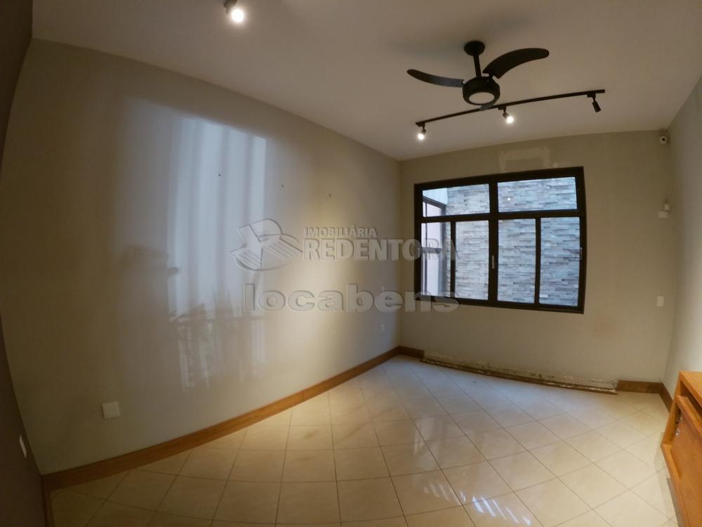 Alugar Casa / Padrão em São José do Rio Preto R$ 6.000,00 - Foto 13