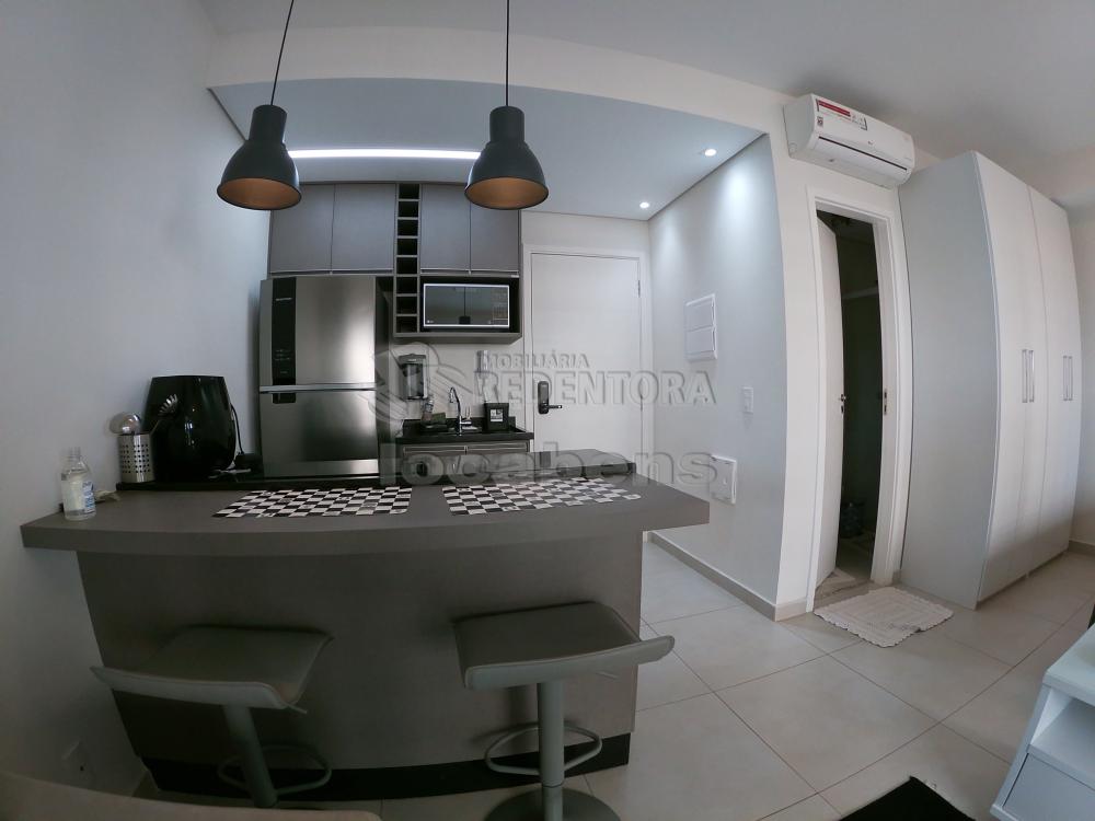 Alugar Apartamento / Studio em São José do Rio Preto R$ 1.980,00 - Foto 2