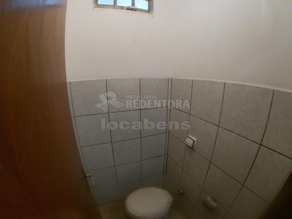 Alugar Comercial / Salão em São José do Rio Preto R$ 1.700,00 - Foto 9