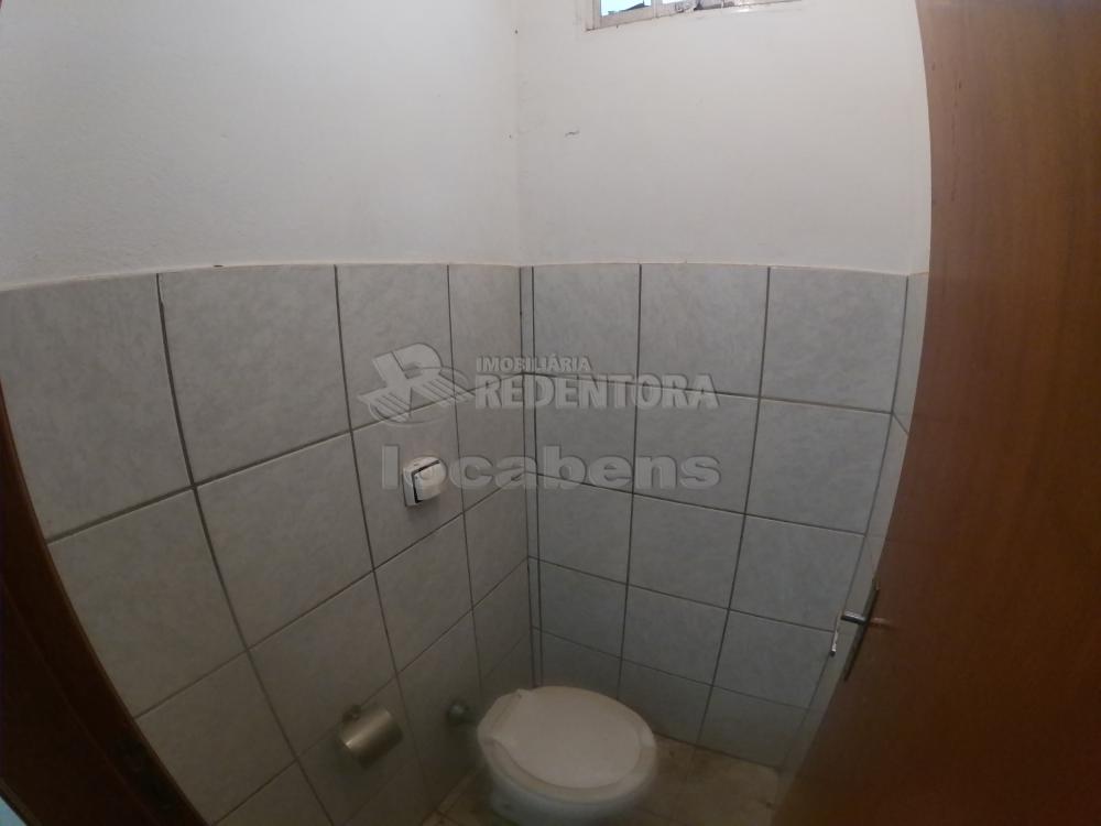 Alugar Comercial / Salão em São José do Rio Preto R$ 1.700,00 - Foto 11