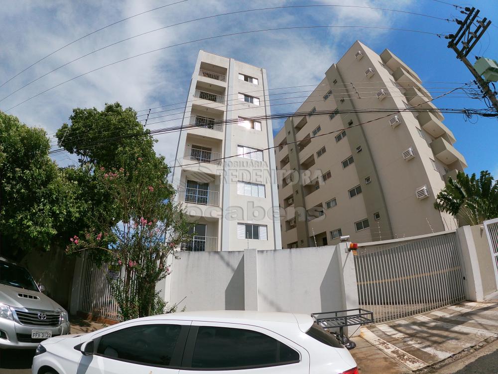 Alugar Apartamento / Padrão em São José do Rio Preto R$ 800,00 - Foto 13