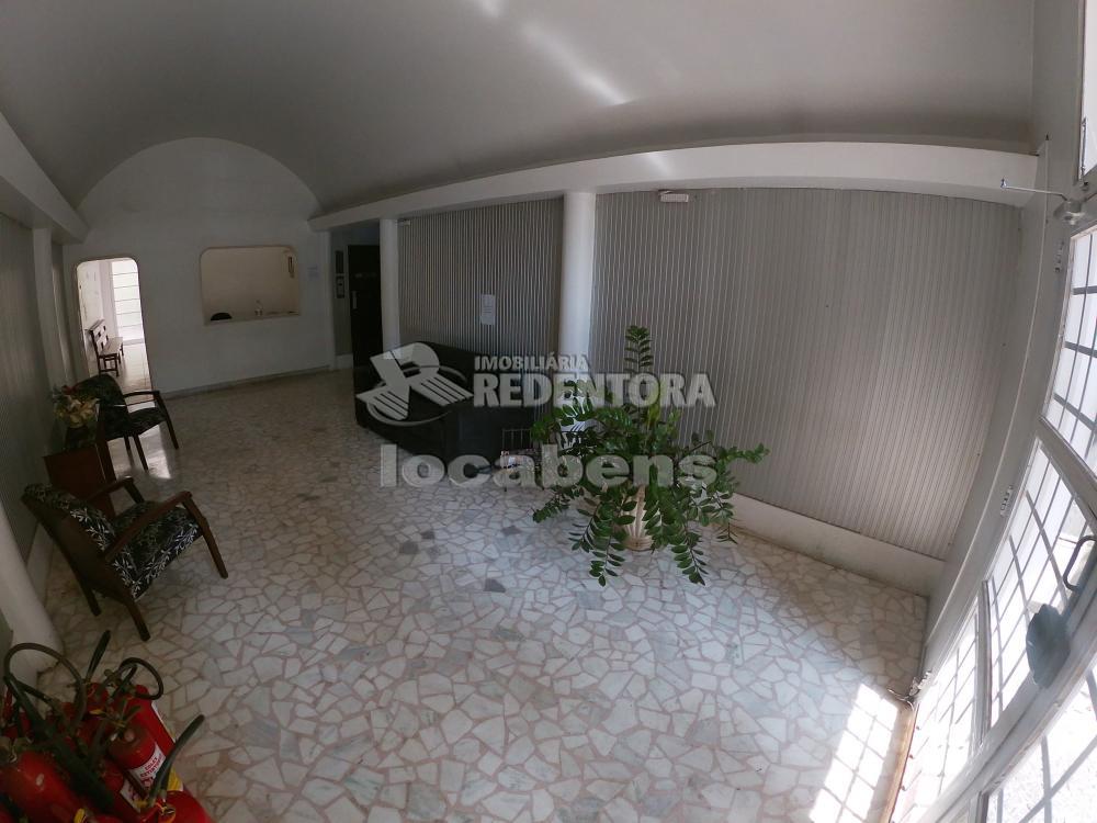 Alugar Apartamento / Padrão em São José do Rio Preto R$ 551,35 - Foto 3