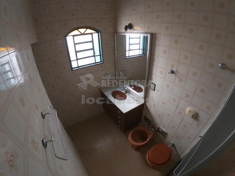 Alugar Casa / Padrão em São José do Rio Preto R$ 2.300,00 - Foto 35