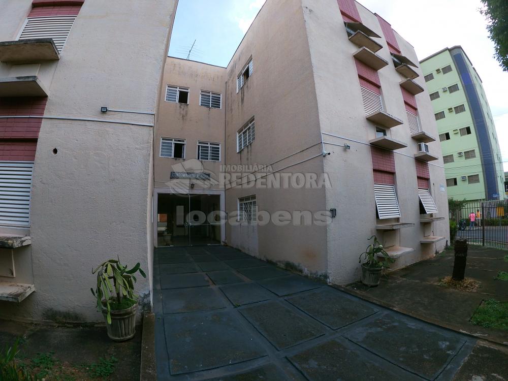 Comprar Apartamento / Padrão em São José do Rio Preto R$ 290.000,00 - Foto 1