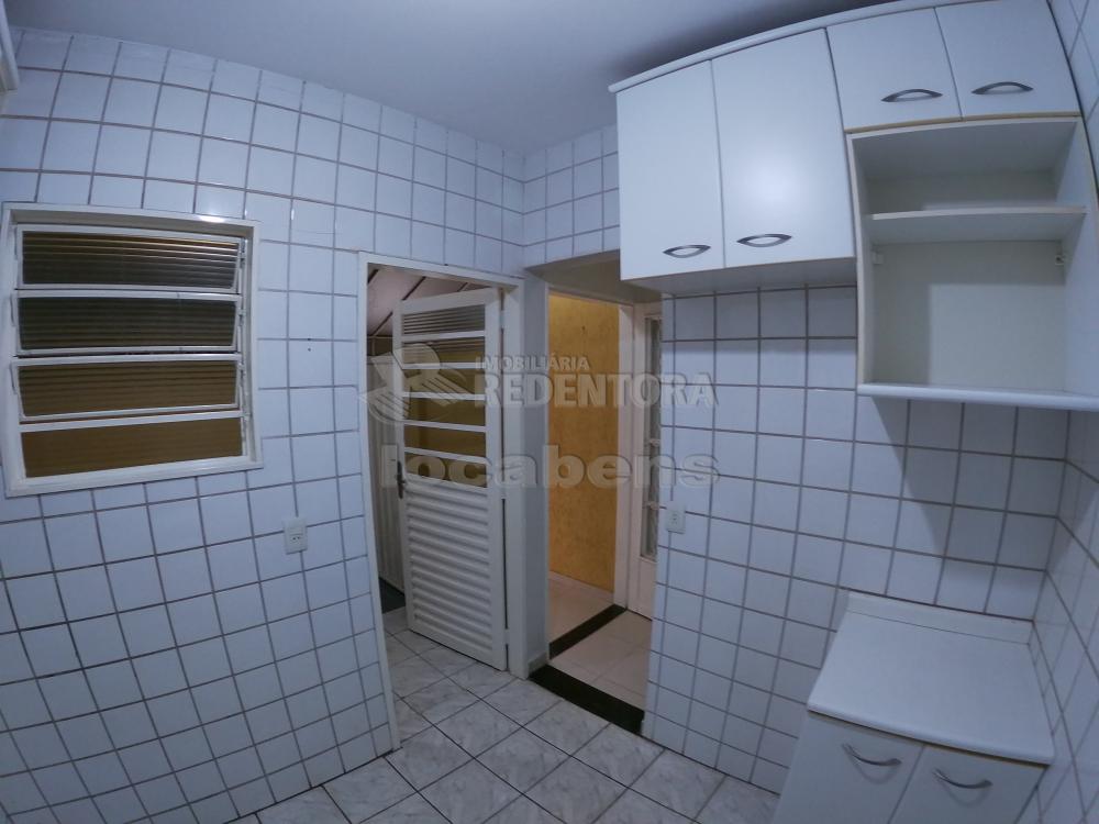 Alugar Casa / Condomínio em São José do Rio Preto R$ 1.000,00 - Foto 24