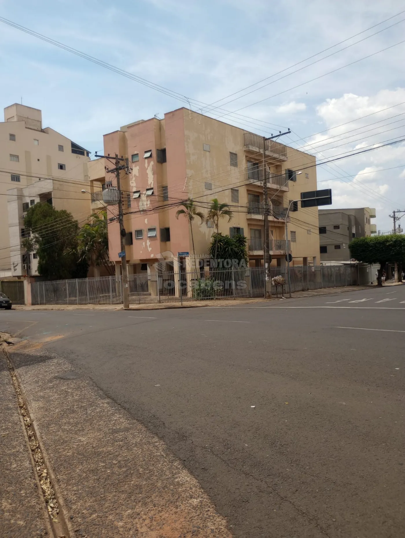 Alugar Apartamento / Padrão em São José do Rio Preto R$ 850,00 - Foto 27