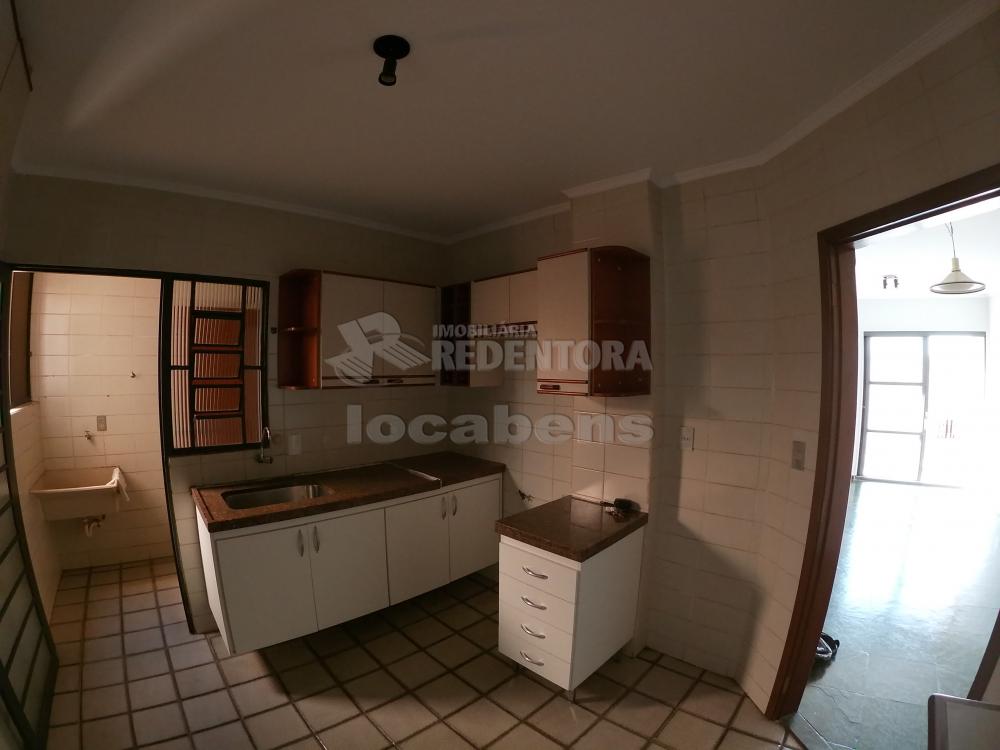 Alugar Apartamento / Padrão em São José do Rio Preto R$ 850,00 - Foto 20