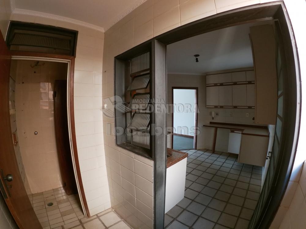 Alugar Apartamento / Padrão em São José do Rio Preto R$ 850,00 - Foto 23