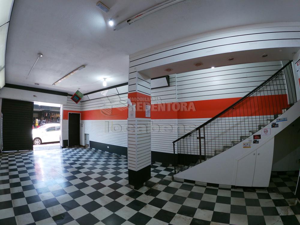 Alugar Comercial / Salão em São José do Rio Preto R$ 6.600,00 - Foto 3