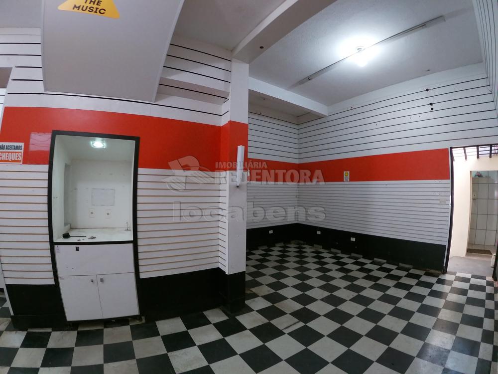 Alugar Comercial / Salão em São José do Rio Preto R$ 7.000,00 - Foto 4
