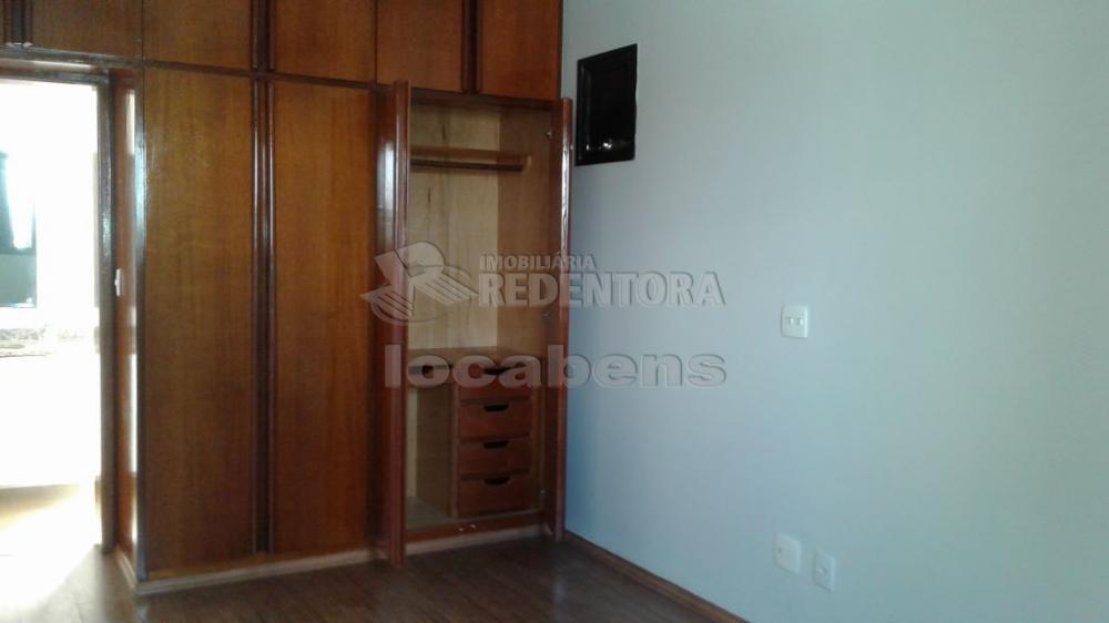 Alugar Apartamento / Padrão em São José do Rio Preto R$ 1.800,00 - Foto 12