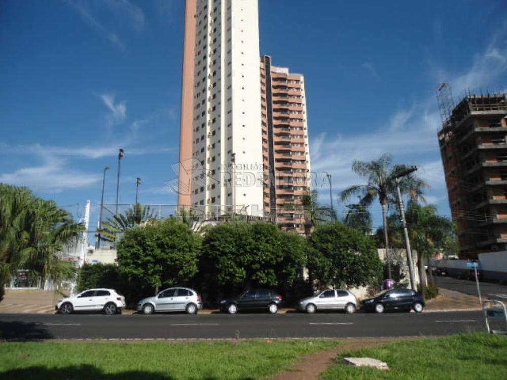 Alugar Apartamento / Padrão em São José do Rio Preto R$ 1.800,00 - Foto 29