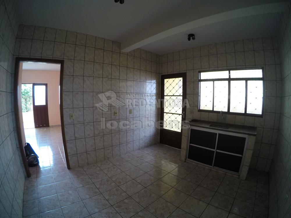 Alugar Apartamento / Padrão em São José do Rio Preto R$ 650,00 - Foto 9