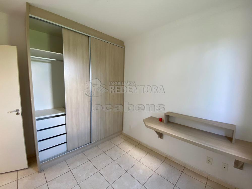 Alugar Apartamento / Padrão em São José do Rio Preto R$ 800,00 - Foto 6