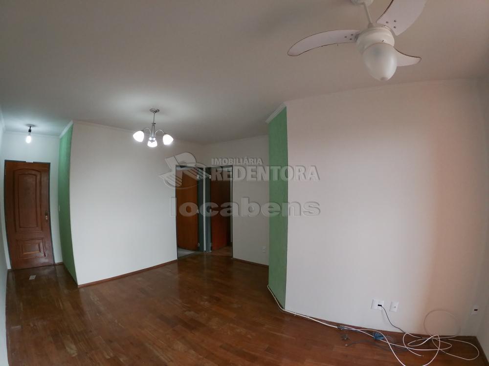 Alugar Apartamento / Padrão em São José do Rio Preto R$ 900,00 - Foto 3