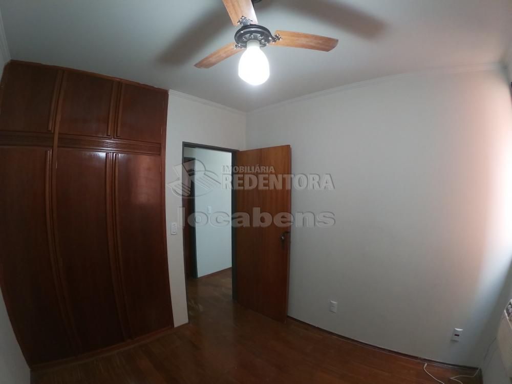 Alugar Apartamento / Padrão em São José do Rio Preto R$ 900,00 - Foto 10