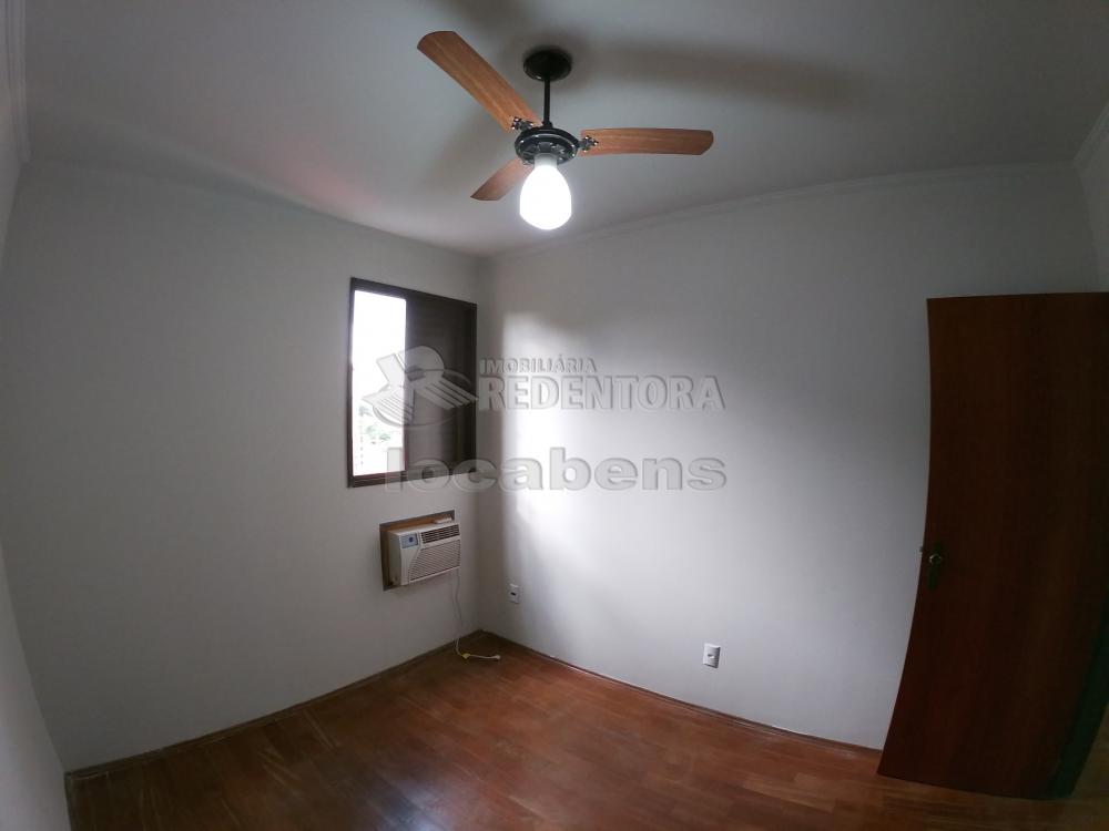 Alugar Apartamento / Padrão em São José do Rio Preto R$ 900,00 - Foto 13