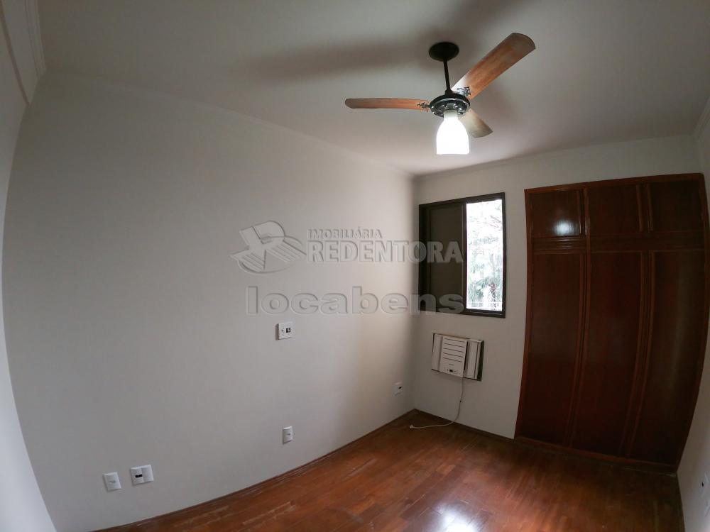 Alugar Apartamento / Padrão em São José do Rio Preto R$ 900,00 - Foto 15