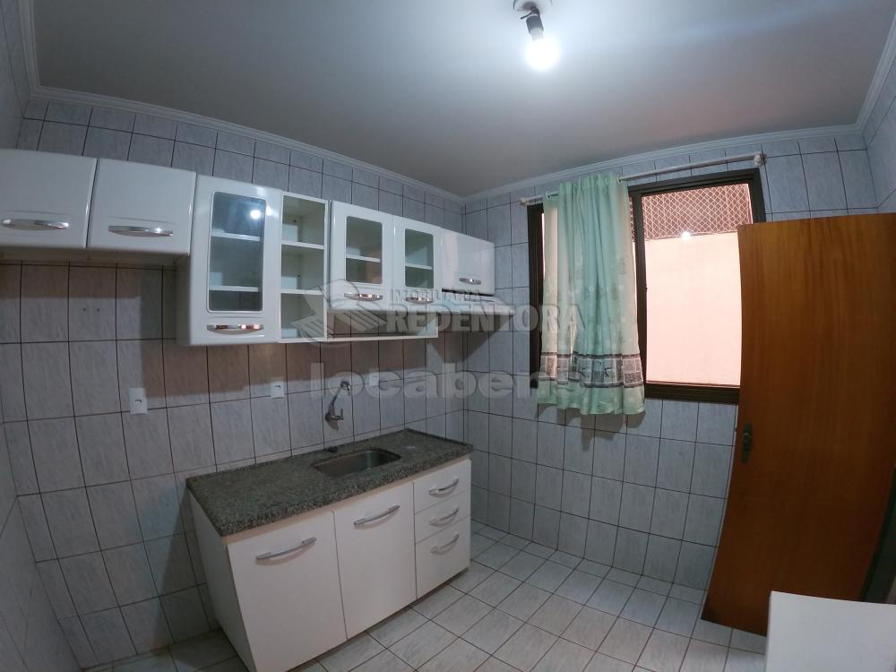 Alugar Apartamento / Padrão em São José do Rio Preto R$ 900,00 - Foto 19