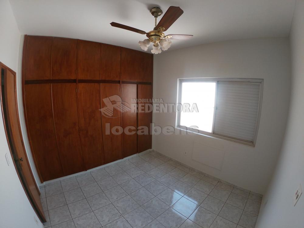 Alugar Apartamento / Padrão em São José do Rio Preto R$ 1.200,00 - Foto 10