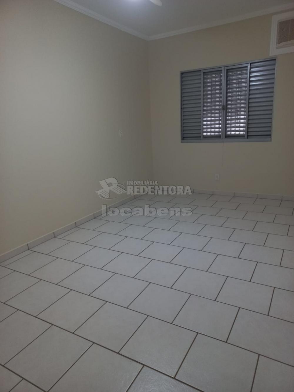 Comprar Casa / Padrão em São José do Rio Preto R$ 580.000,00 - Foto 11