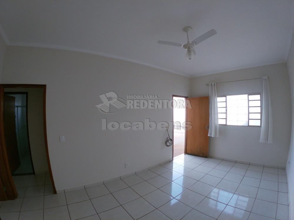 Alugar Casa / Padrão em São José do Rio Preto apenas R$ 800,00 - Foto 5