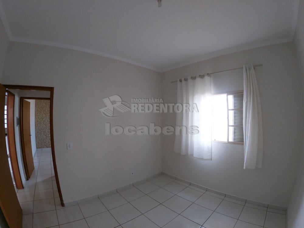 Alugar Casa / Padrão em São José do Rio Preto R$ 800,00 - Foto 7