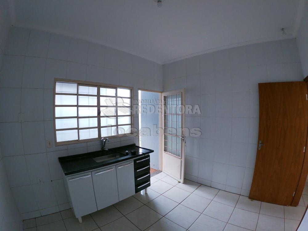 Alugar Casa / Padrão em São José do Rio Preto apenas R$ 800,00 - Foto 14