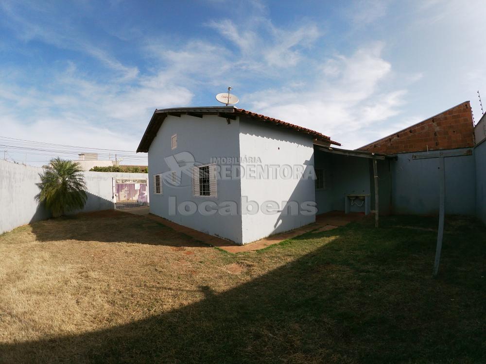 Alugar Casa / Padrão em São José do Rio Preto R$ 800,00 - Foto 19